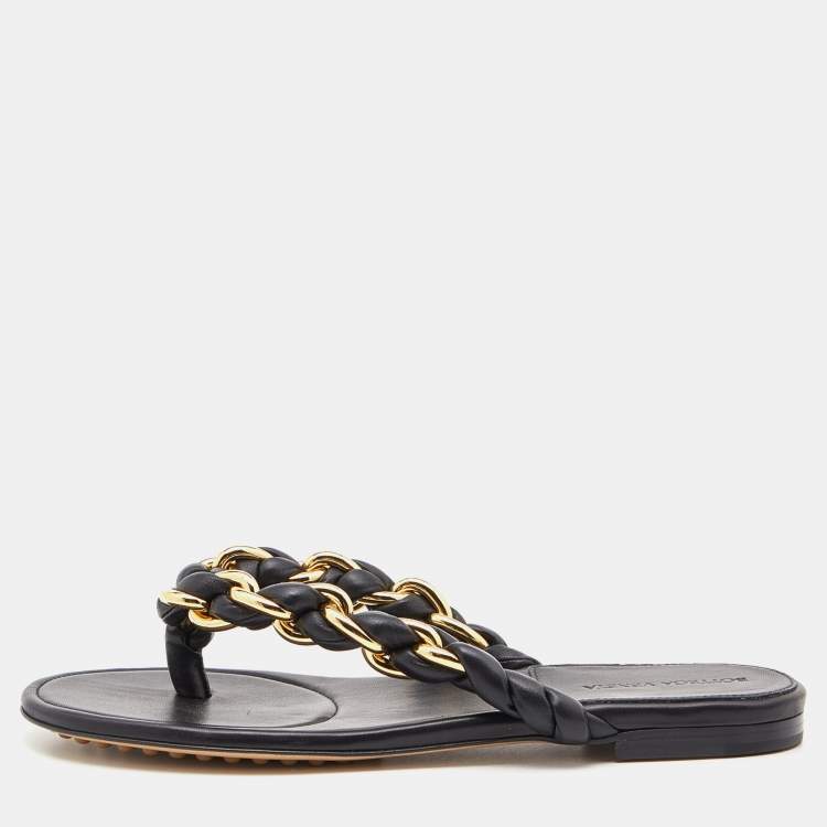 Pre Owned Bottega Veneta Black Leather Dot 55 Thong Flats Size 40