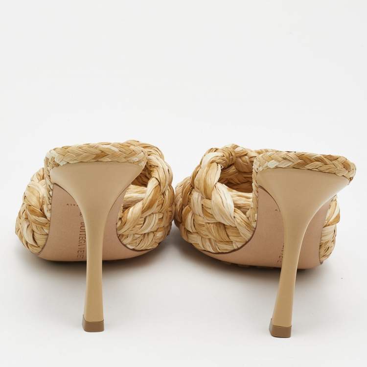 Pre Owned Bottega Veneta Beige Raffia Lido Slide Sandals Size 38