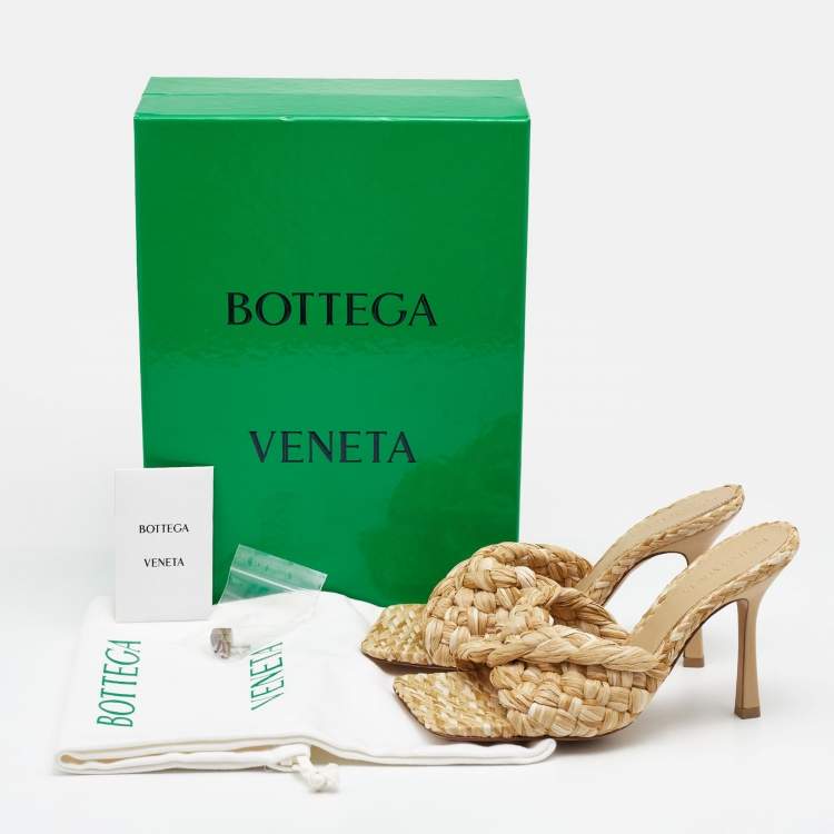 Pre Owned Bottega Veneta Beige Raffia Lido Slide Sandals Size 38