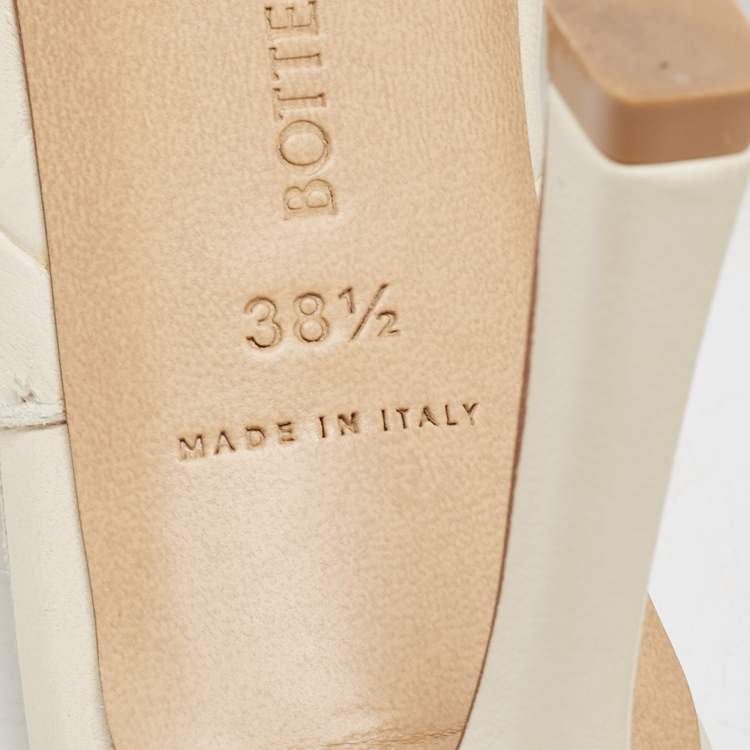 Pre Owned Bottega Veneta Cream Leather Lido Slides Size 38.5
