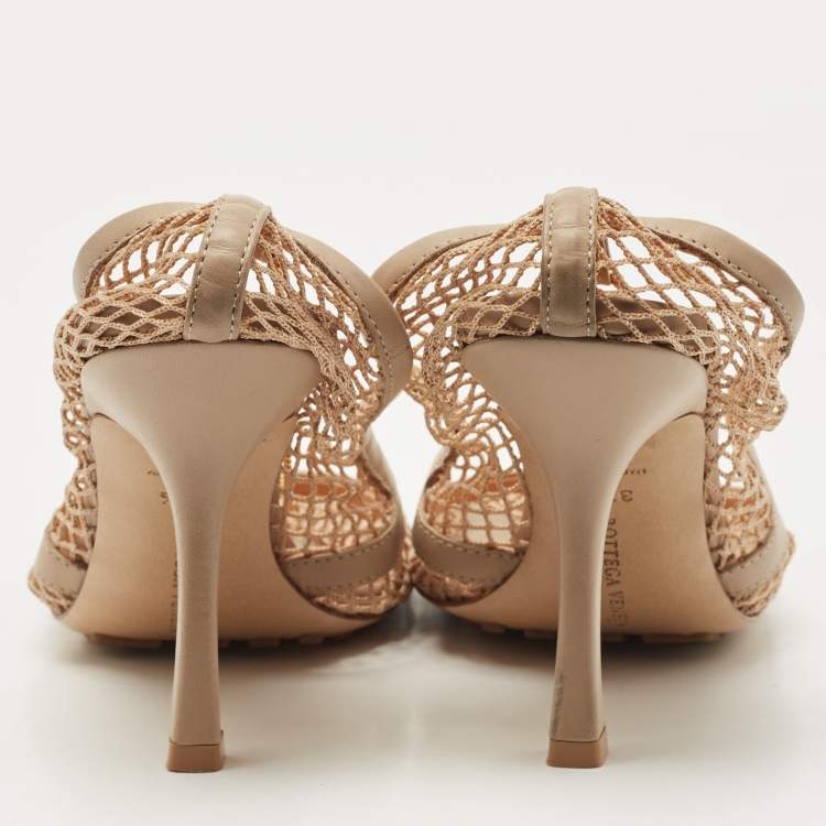 Pre Owned Bottega Veneta Beige Mesh and Leather Stretch Pumps Size 37.5