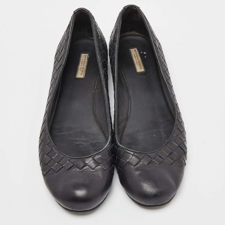 مملوكة مسبقًا Bottega Veneta Black Intrecciato Leather Ballet Flats Size 38.5