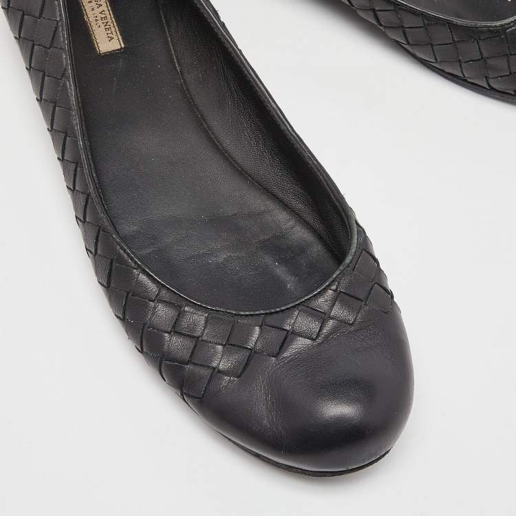 مملوكة مسبقًا Bottega Veneta Black Intrecciato Leather Ballet Flats Size 38.5