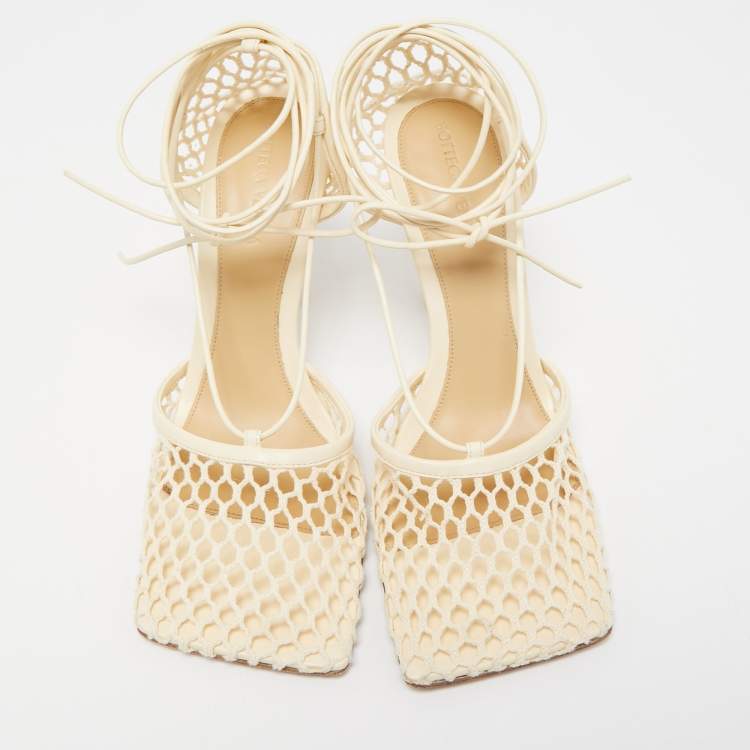 Pre Owned Bottega Veneta Cream Mesh and Leather Ankle Wrap Pumps Size 39.5 