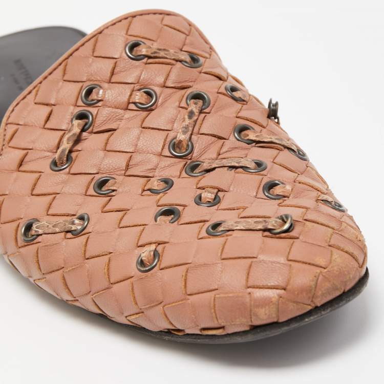 Pre Owned Bottega Veneta Beige Intreciatto Leather and Python Mules 35