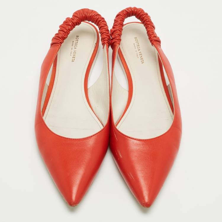 Pre Owned Bottega Veneta Orange Leather Slingback Flat Sandals Size 41