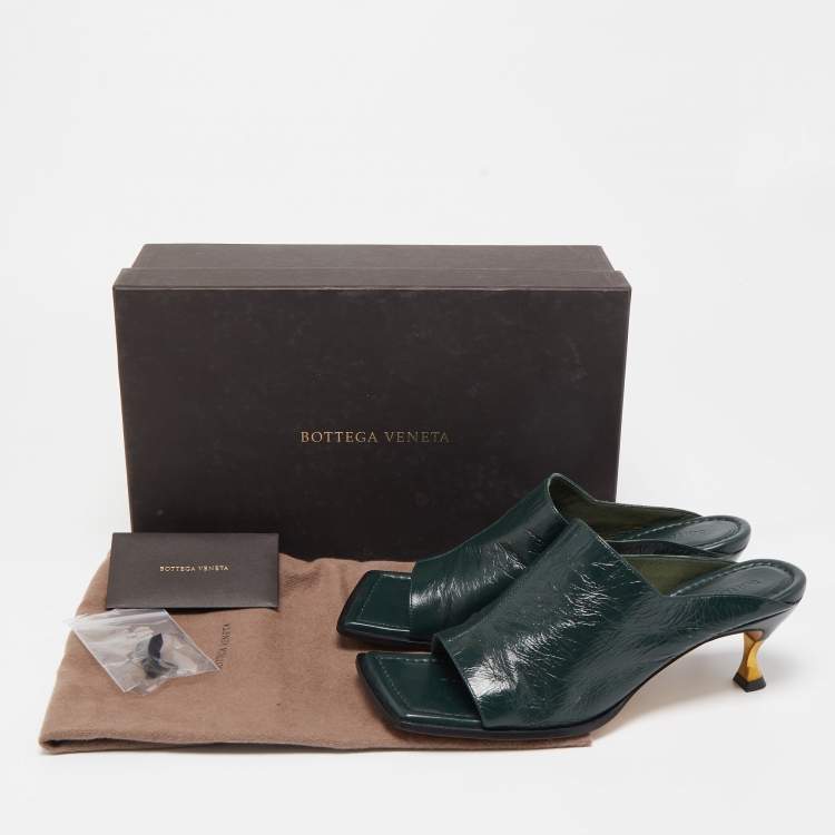 Pre Owned Bottega Veneta Green Leather Stretch Square Toe Kitten Heel Mules Size 36.5