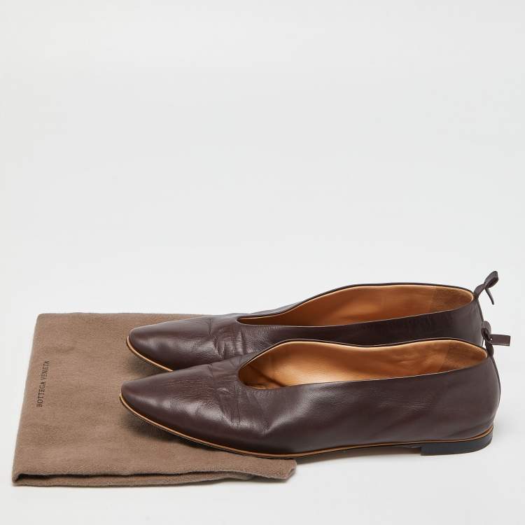 Pre Owned Bottega Veneta Brown Leather Almond Toe Ballet Flats Size 40