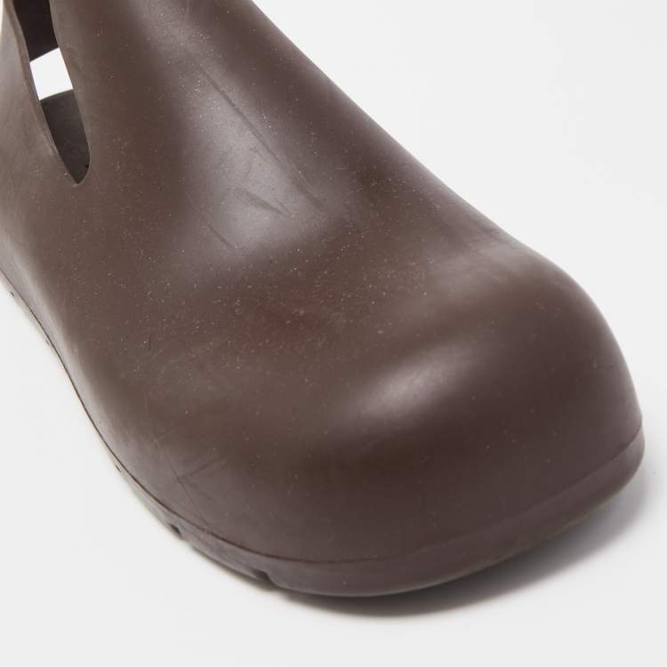 Pre Owned Bottega Veneta Brown Rubber Puddle Sandals Size 39
