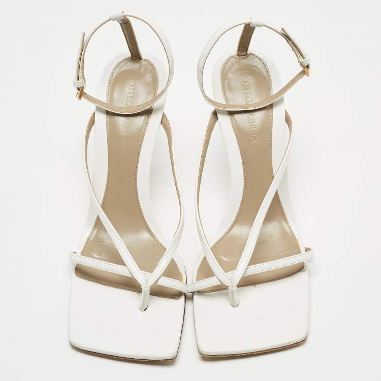 Pre Owned Bottega Veneta White Leather Stretch Ankle Strap Sandals Size 38