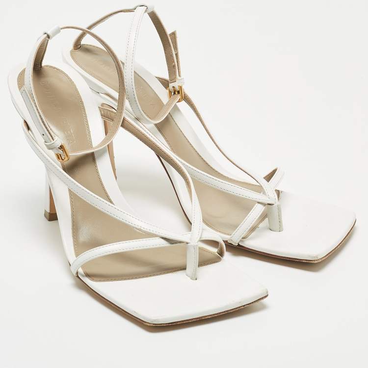Pre Owned Bottega Veneta White Leather Stretch Ankle Strap Sandals Size 38