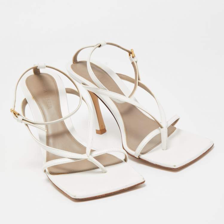 Pre Owned Bottega Veneta White Leather Stretch Ankle Strap Sandals Size 38