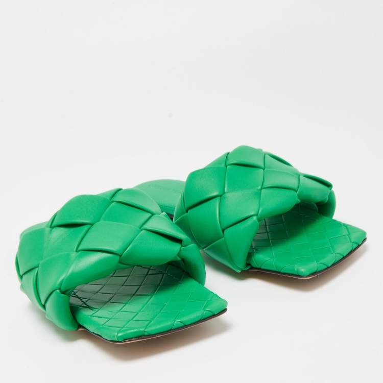 Pre Owned Bottega Veneta Green Quilted Leather Padded Flat Slides Size 39