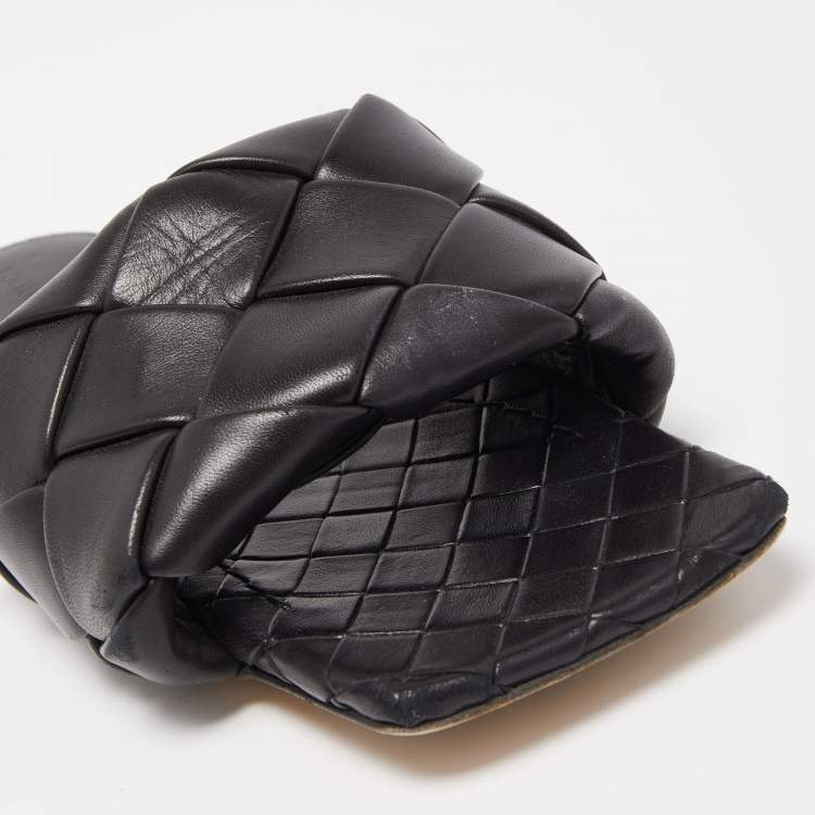 Pre Owned Bottega Veneta Black Quitled Woven Leather Padded Flat Slides Size 39