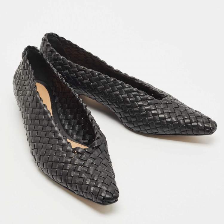 Pre Owned Bottega Veneta Black Leather Intrecciato Loafers Size 41  