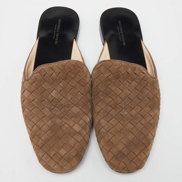 Pre Owned Bottega Veneta Beige Intrecciato Suede Fiandra Flat Mules Size 37.5