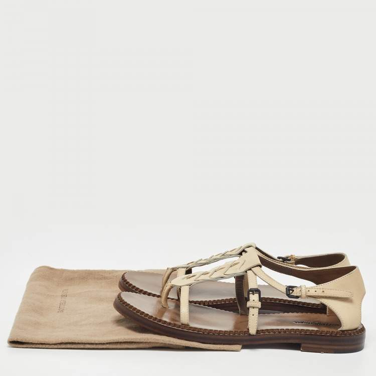 Pre Owned Bottega Veneta Cream Leather Ankle Strap Flat Sandals Size 37