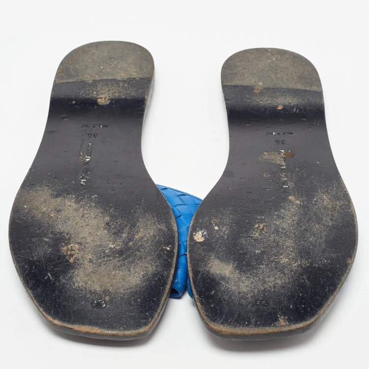 Pre Owned Bottega Veneta Blue Intrecciato Leather Flat Slides Size 39