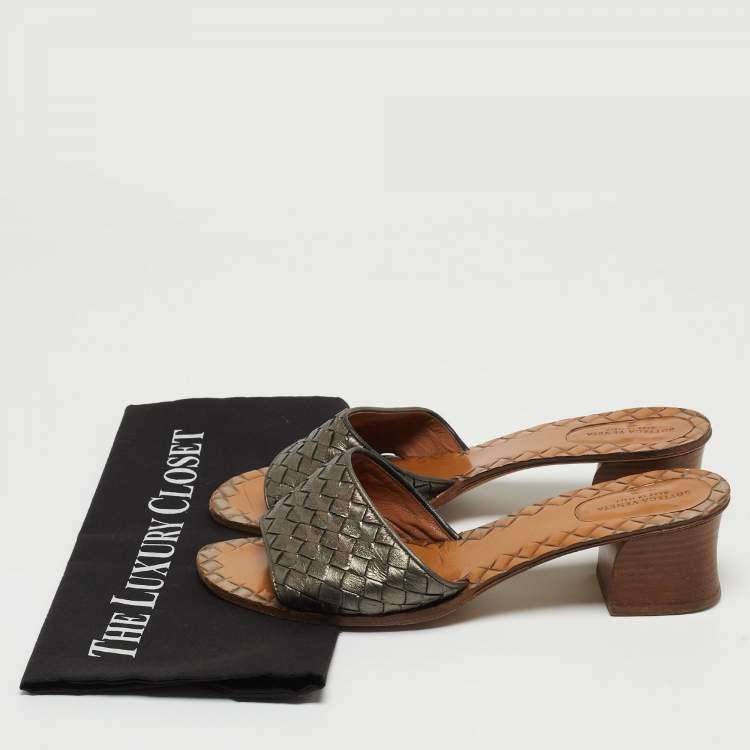 Pre Owned Bottega Veneta Metallic Green Intrecciato Leather Ravello Slides Size 40