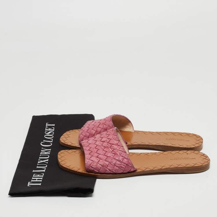 Pre Owned Bottega Veneta Pink Intrecciato Leather Flat Slides Size 40