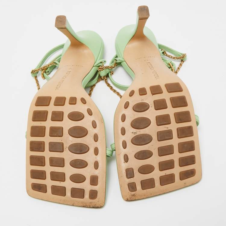 Pre Owned Bottega Veneta Green Leather Stretch Chain Sandals Size 37