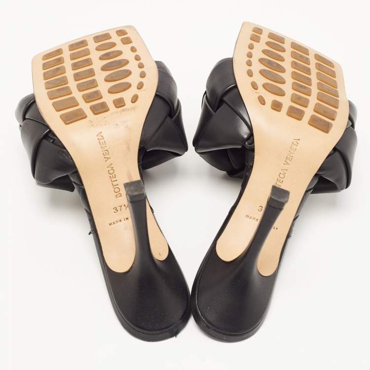 Pre Owned Bottega Veneta Black Intrecciato Leather Padded Slide Sandals Size 37.5