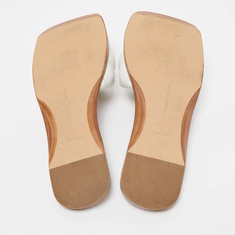 Pre Owned Bottega Veneta White Leather Lido Flat Slides Size 35.5