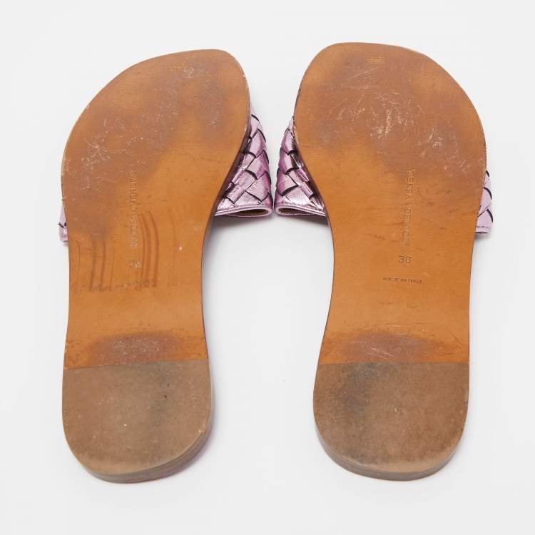 Pre Owned Bottega Vaneta Metallic Purple Intrecciato Foil Leather Ravello Flat Slides Size 38