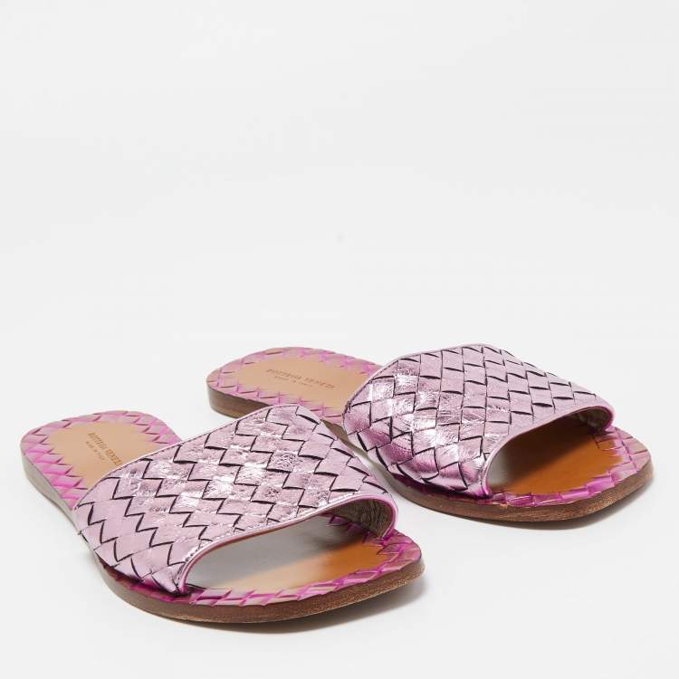 Pre Owned Bottega Vaneta Metallic Purple Intrecciato Foil Leather Ravello Flat Slides Size 38