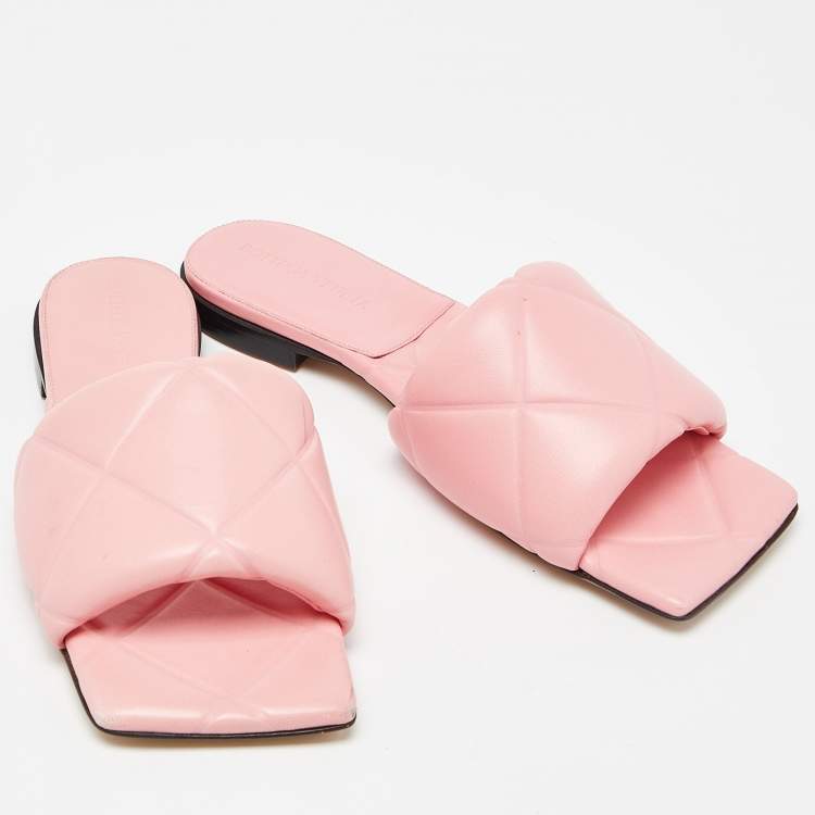 Pre Owned Bottega Veneta Pink Quilted Leather Lido Flat Slides Size 36