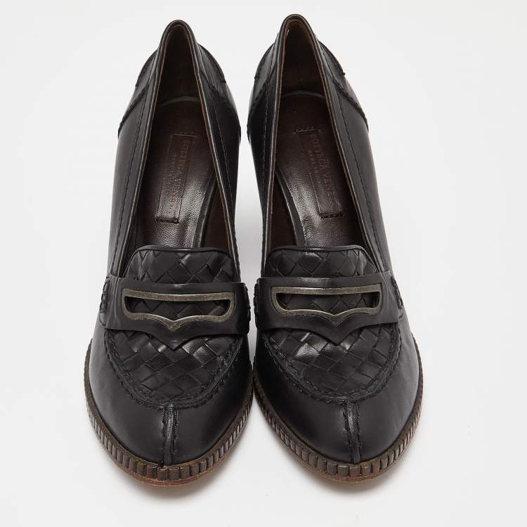 Pre Owned Bottega Veneta Black Leather Loafer Pumps Size 35.5
