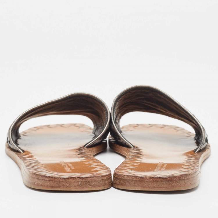 Pre Owned Bottega Veneta Metallic Leather Intrecciato Flat Slides Size 38.5
