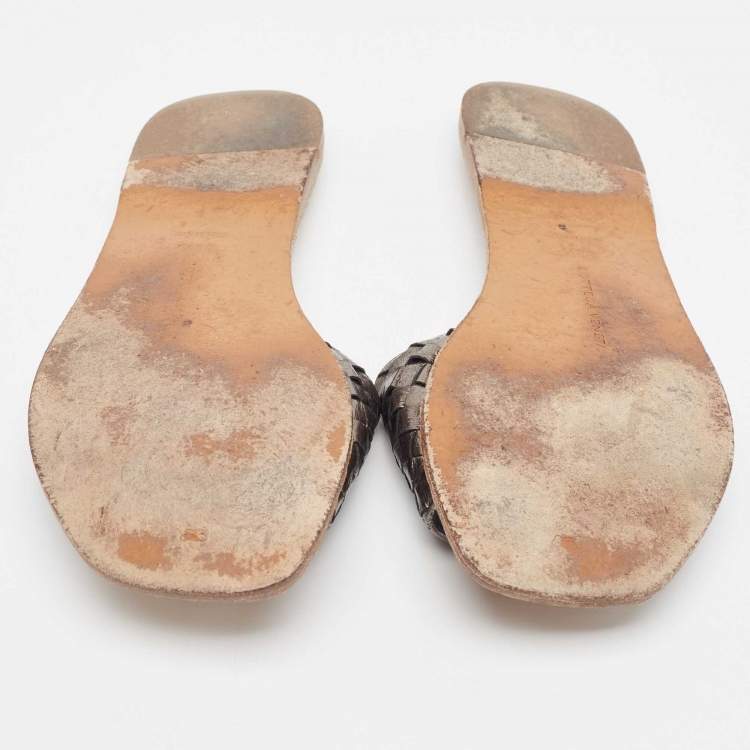 Pre Owned Bottega Veneta Metallic Leather Intrecciato Flat Slides Size 38.5