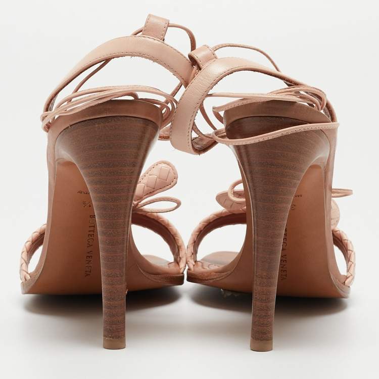 Pre Owned Bottega Veneta Light Pink Leather Ankle Tie Sandals Size 38.5