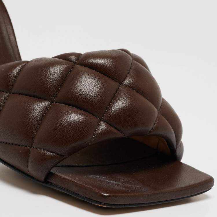 مملوكة مسبقًا Bottega Veneta Brown Quilted Leather Slide Sandals Size 35