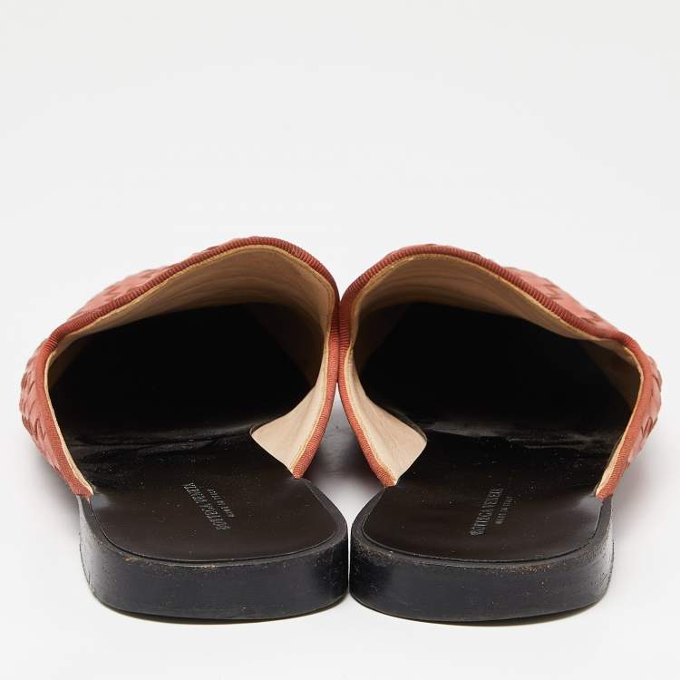 Pre Owned Bottega Veneta Orange Intrecciato Leather Flat Mules Size 39.5