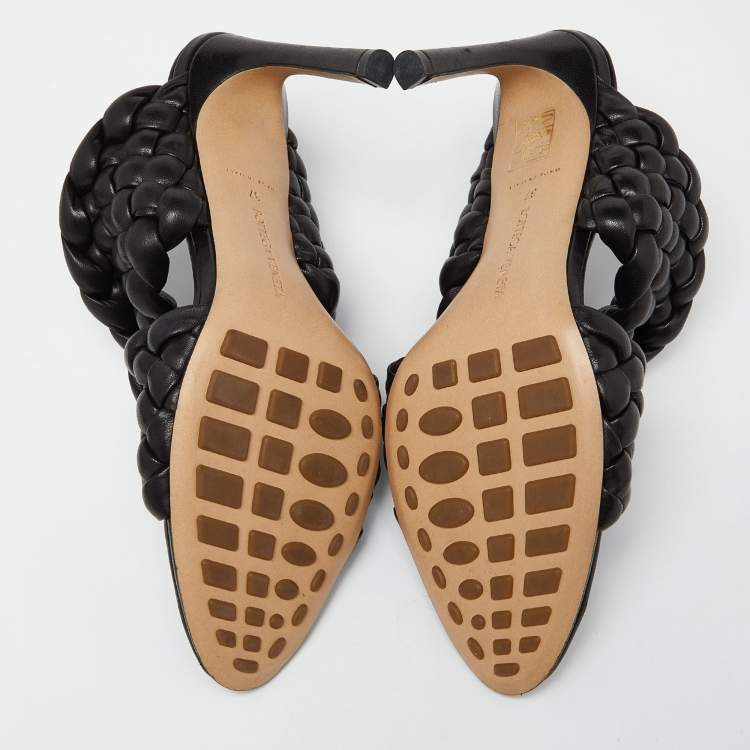 Pre Owned Bottega Veneta Black Intrecciato Leather Curve Slide Sandals Size 37