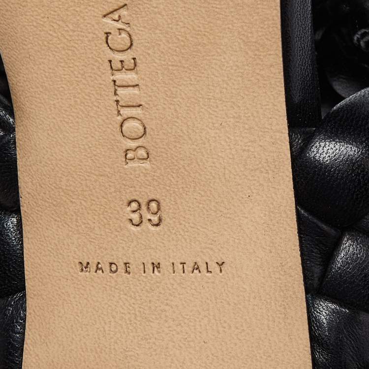 Pre Owned Bottega Veneta Black Intrecciato Leather Curve Slide Sandals Size 39