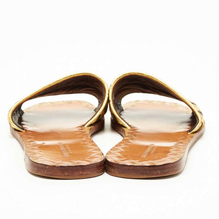 مملوكة مسبقًا Bottega Veneta Metallic Gold Intrecciato Leather Flat Slides Size 37.5