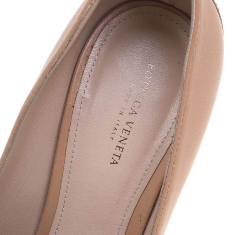 Pre Owned Bottega Veneta Two Tone Leather Frill Detail Platform Block Heel Pumps Size 38.5