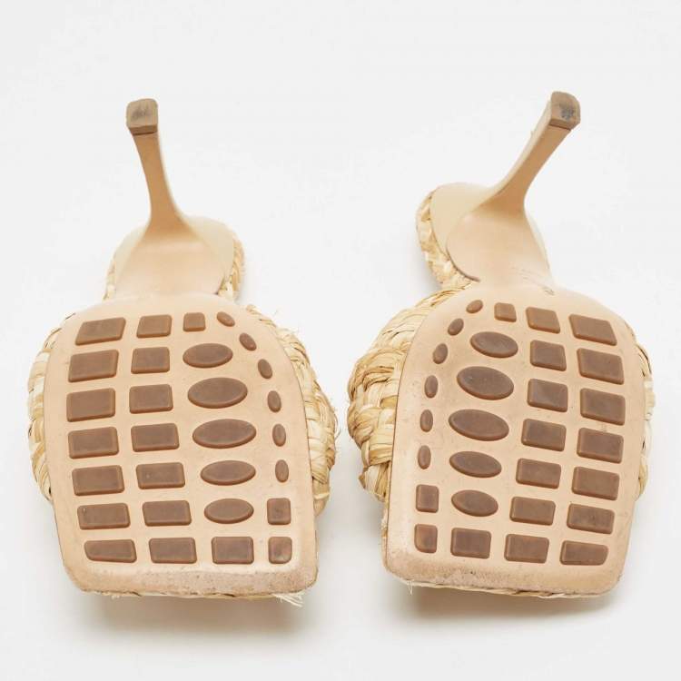 Pre Owned Bottega Veneta Beige Intrecciato Straw Lido Slide Sandals Size 39