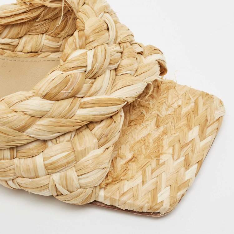 Pre Owned Bottega Veneta Beige Intrecciato Straw Lido Slide Sandals Size 39