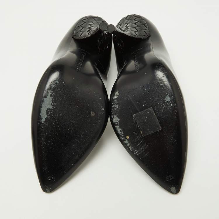 Pre Owned Bottega Veneta Black Patent Leather Pointed Toe Pumps Size 39