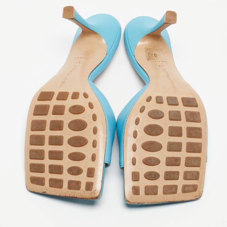 مملوكة مسبقًا Bottega Veneta Blue Leather Stretch Open Toe Slide Sandals Size 37