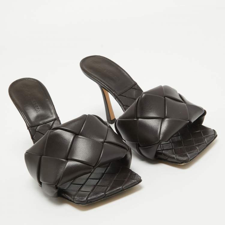 Pre Owned Bottega Dark Brown Quilted Leather Lido Slide Sandals Size 37
