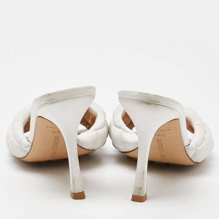 Pre Owned Bottega Veneta White Leather Lido Slides Size 38.5 