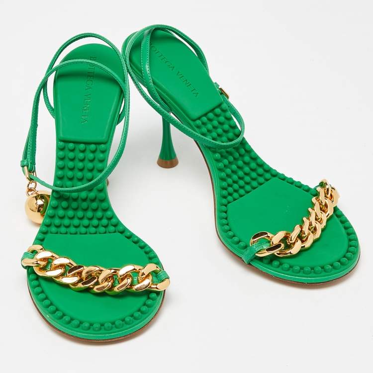مملوكة مسبقًا Bottega Veneta Green Leather Dot Embellished Leather Sandals Size 38