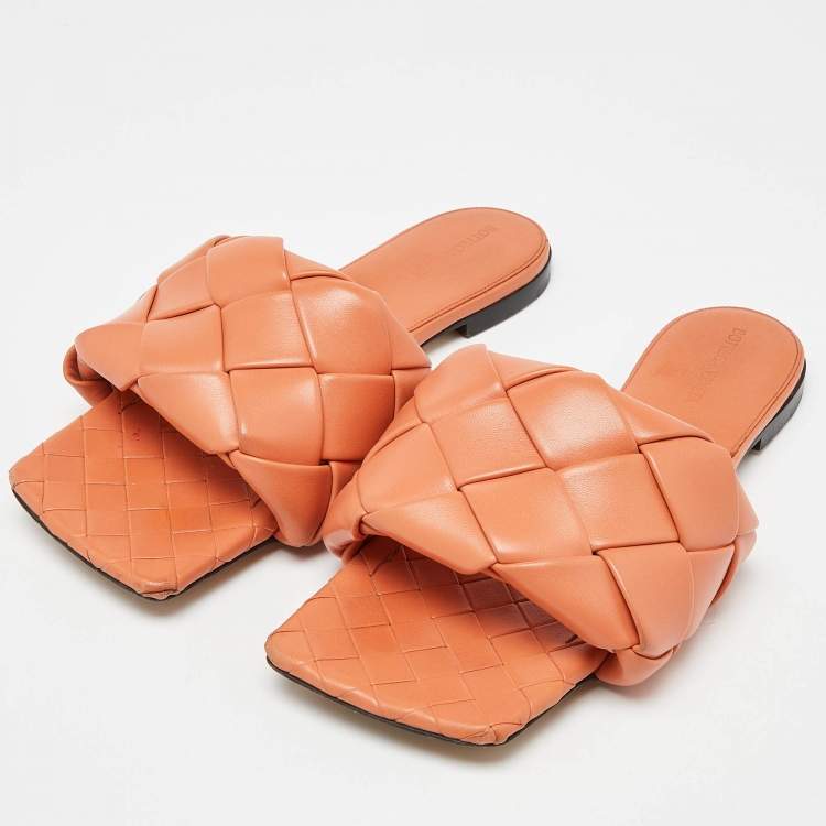 Pre Owned Bottega Veneta Orange Intrecciato Leather Lido Flat Slides Size 41
