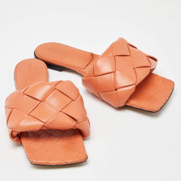 Pre Owned Bottega Veneta Orange Intrecciato Leather Lido Flat Slides Size 41