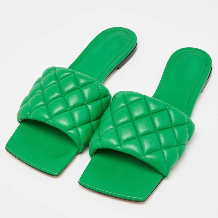 Pre Owned Bottega Veneta Green Padded Leather Flat Slides Size 41